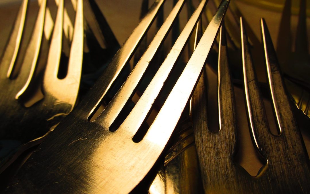Mingle Dinner / Age [23-29], [27-36] / (inclus 1 entrée choix du chef)*